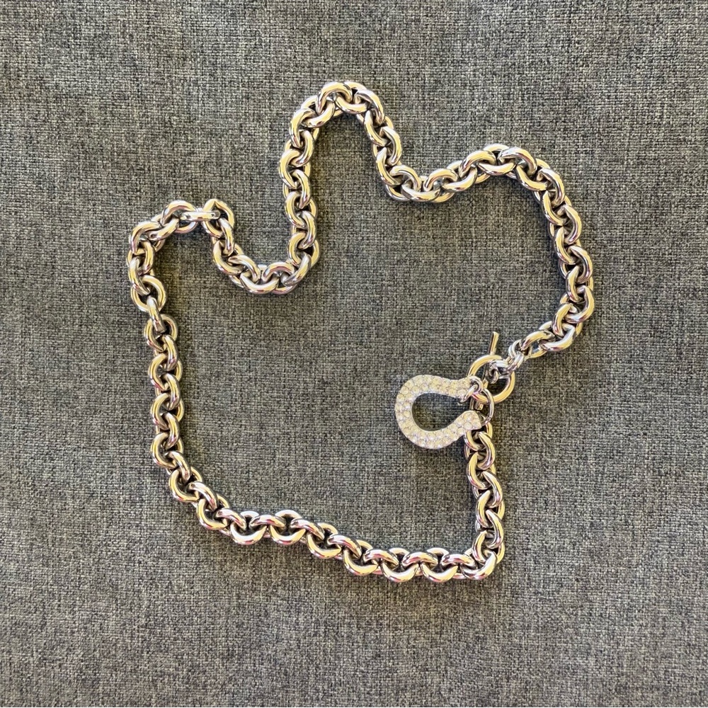 Cable Chain Necklace Horseshoe-shaped Toggle Clasp Silver Tone Crystals 17”